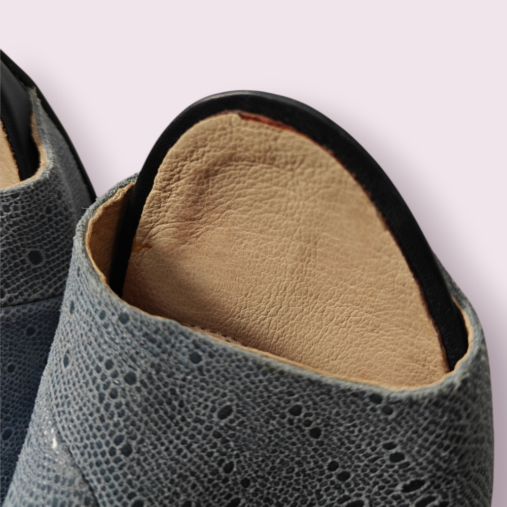 Tsubo 'Ovid' Wedge Sandals In Blue-Grey Snake Skin Suede Size 9 - Picture 10 of 12